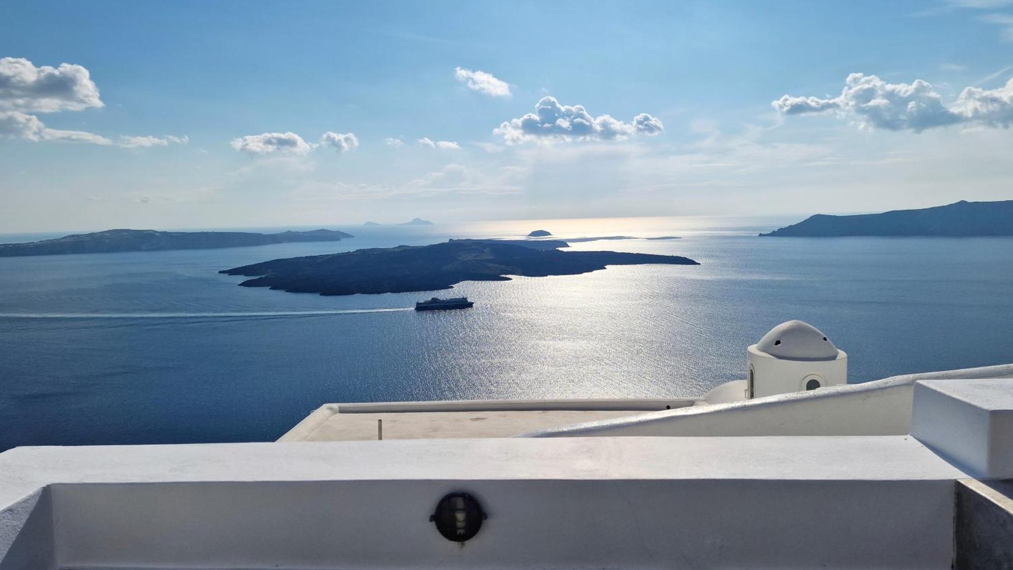 Willa Karpimo Horizon - Caldera View With Private Hot Tub Firostefani Zewnętrze zdjęcie