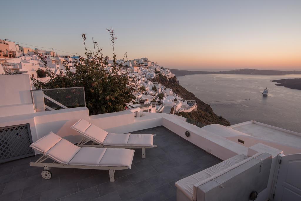 Willa Karpimo Horizon - Caldera View With Private Hot Tub Firostefani Pokój zdjęcie