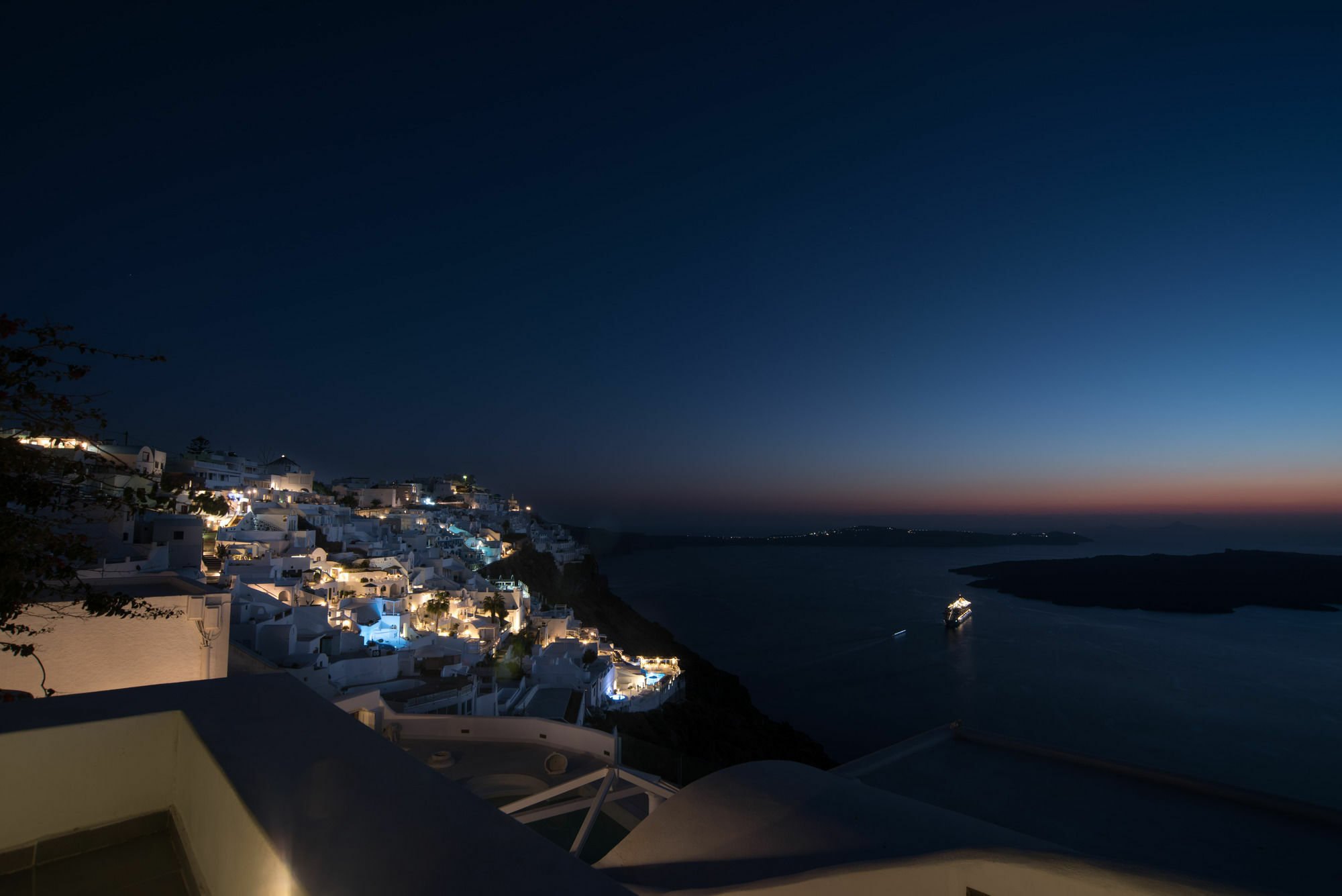 Willa Karpimo Horizon - Caldera View With Private Hot Tub Firostefani Zewnętrze zdjęcie